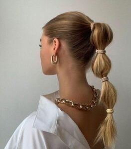 coiffure tendance cheveux longs demi attachés