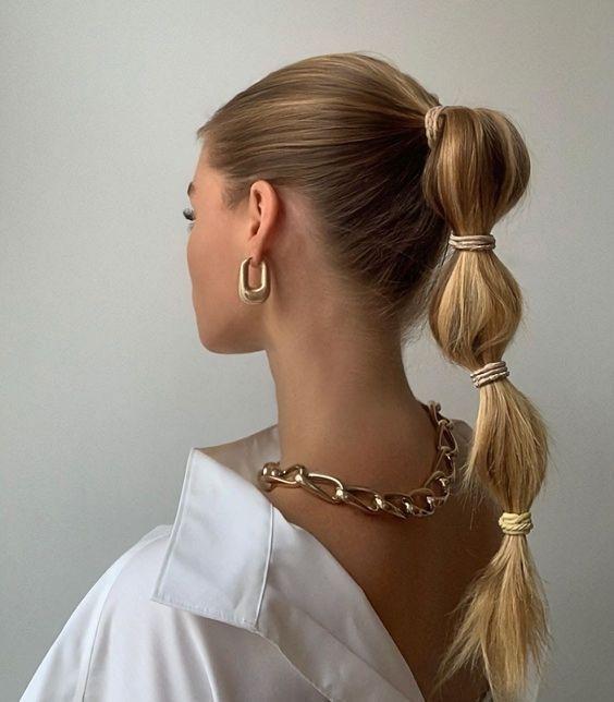 coiffure tendance cheveux longs demi attachés