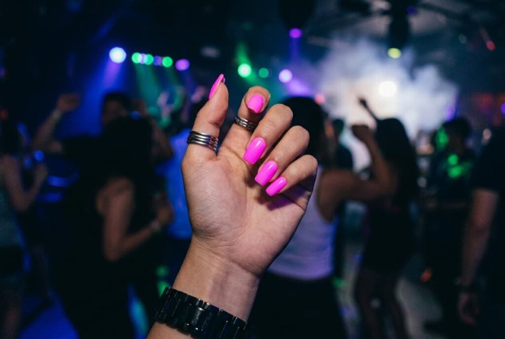 nail art fluo phospho